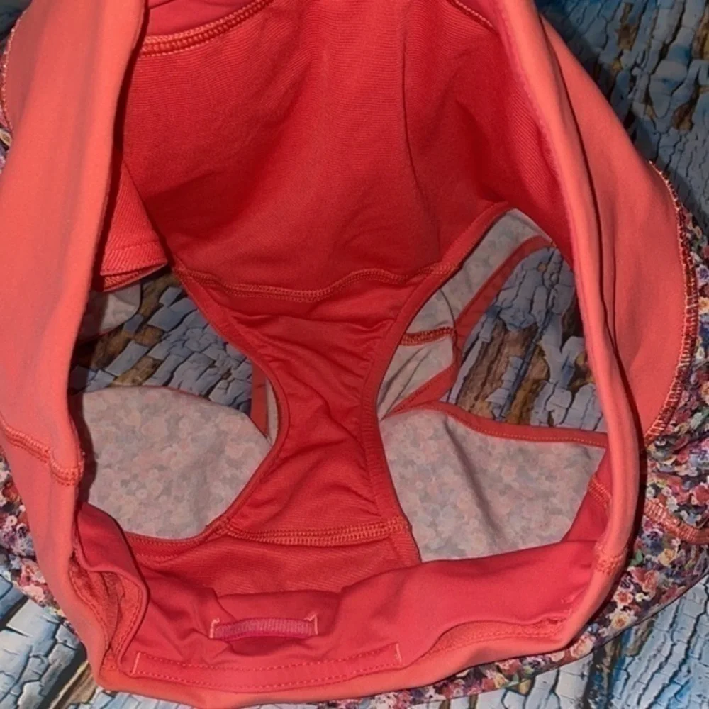 Lululemon Run Speed Short *4-way Stretch in Prism Petal Multicolor Floral Shorts